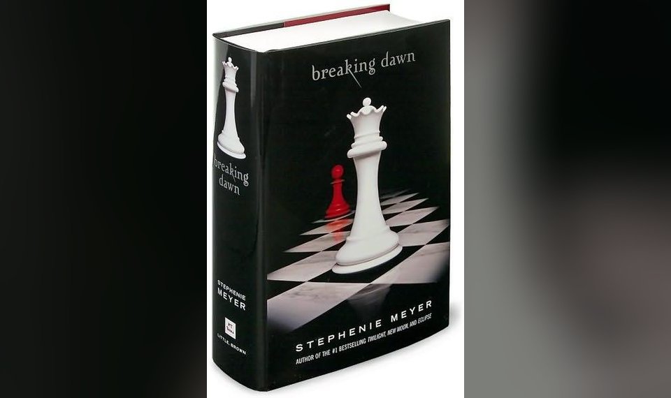 Breaking Dawn by Stephenie Meyer PDF Free